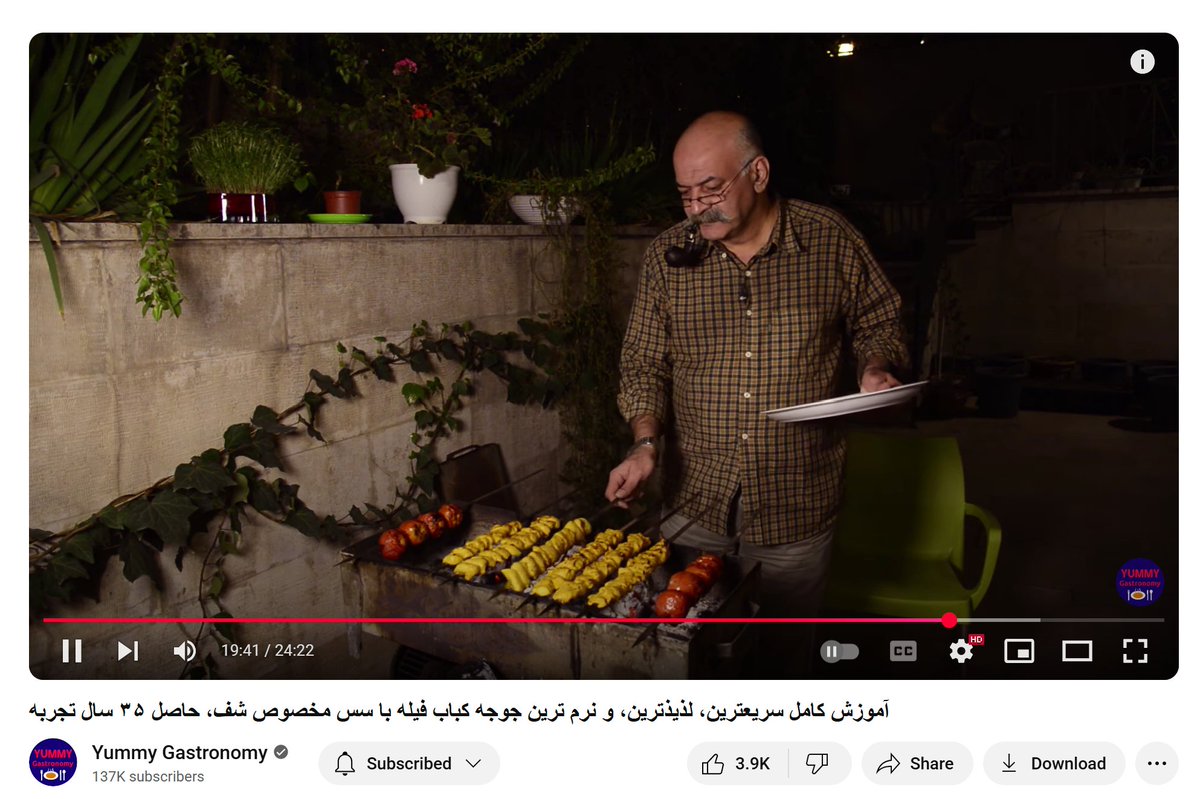 orestes460's tweet photo. چیزی که از زندگی میخوام همین سبک زندگی مهیاره:
با یه پیپ بر دهان تو بک‌یارد کباب بزنم و مثل چت‌جی‌پی‌تی دیتیل بگم به بقیه در مورد ریزه‌کاریای کباب کردن. https://t.co/UJujjaT3AR