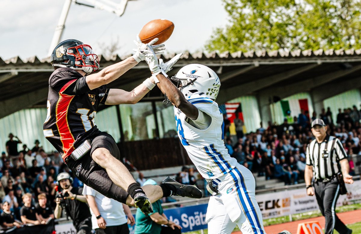 From Europe to the Americas to Oceania. Men’s, women’s and youth tackle football the world over continues to provide a steady stream of entertainment on the gridiron through official <a href="/IFAFMedia/">Int’l Fed of American Football</a>  competitions.

Read more : shorturl.at/UvxwG