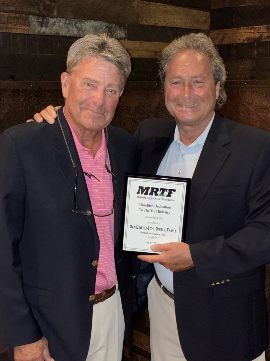 jtturf1's tweet image. Congratulations to the Dineiil Family and to Dan. The MRTF awarded the 3 generations with the 2025 Achievement Award. @TurfFoundation @clesens @MidwestAGCS @GCSAA