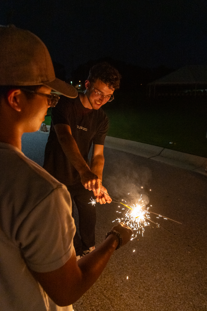 ConnectPCC's tweet image. 🎇 S’mores + sparklers = the perfect way to brighten up a July night.