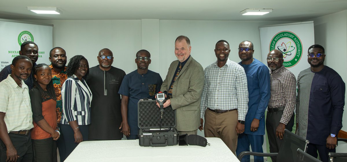 USEmbassyGhana's tweet image. The United States continues its strong partnership with Ghana’s Nuclear Regulatory Authority (NRA). On July 7, Chargé d’Affaires Rolf Olson donated radiation detection equipment valued at $26,000 to support Ghana’s nuclear safeguards program. This builds on earlier U.S. support,…