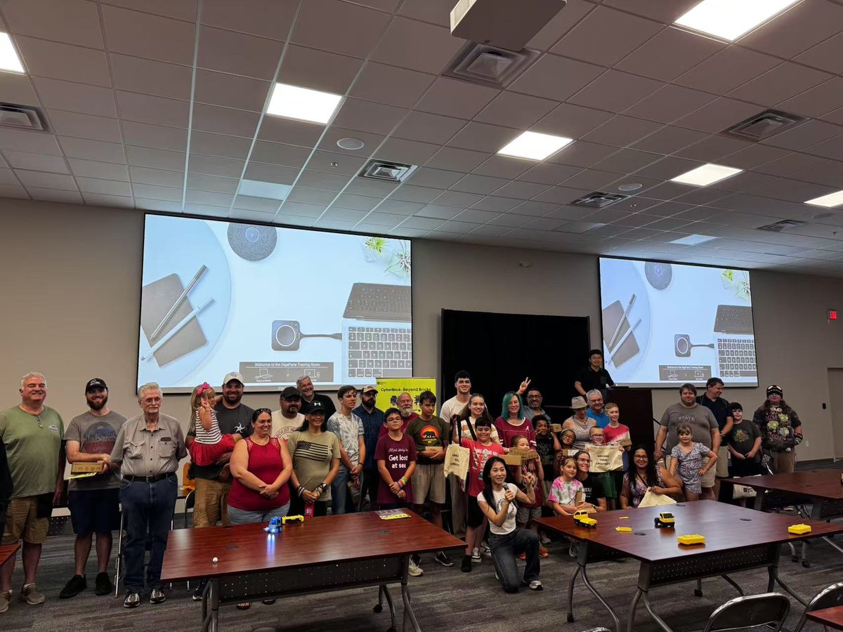 BambulabGlobal's tweet image. Our Lunch & Learn at @ISTElive last week was a full house with 50+ educators, creators, and innovators in the room!
Co-hosted with @MatterHackers, this event came together beautifully and clearly hit the mark with the audience. Thanks to everyone who joined us!
We’re excited to…
