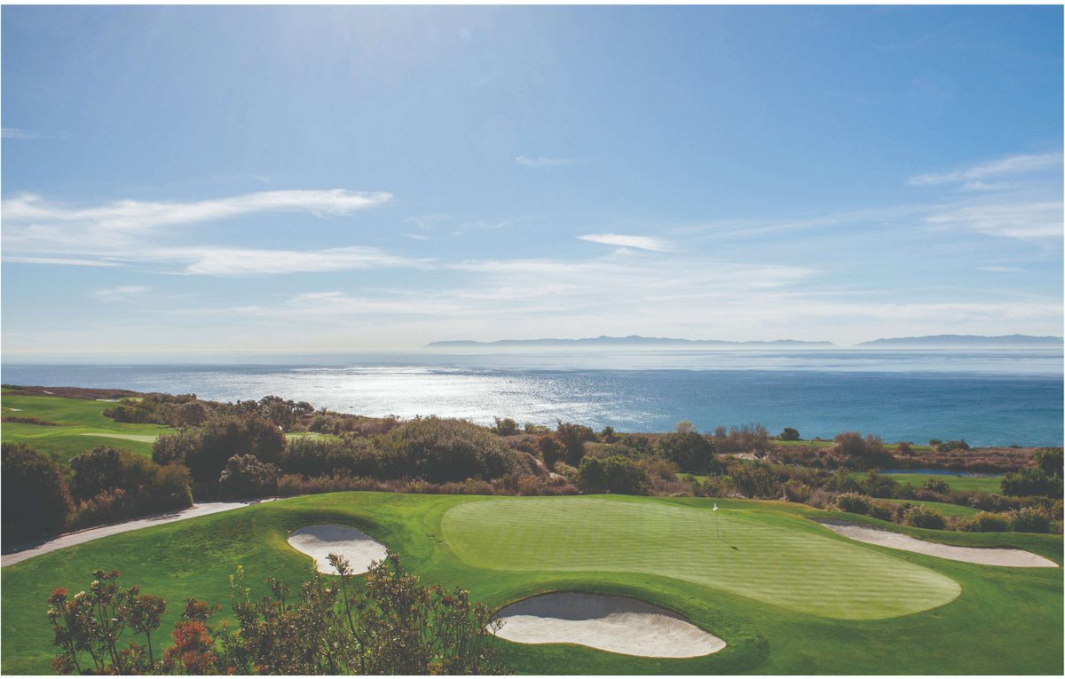 TrumpGolfLA's tweet image. Feels like summer out here on the golf course! Get your swing in before the summer aerification rolls in. Don’t miss out on those perfect fairways and sunny days—grab your buddies and let’s hit the greens!

#TrumpLA #GolfLife #SummerVibes