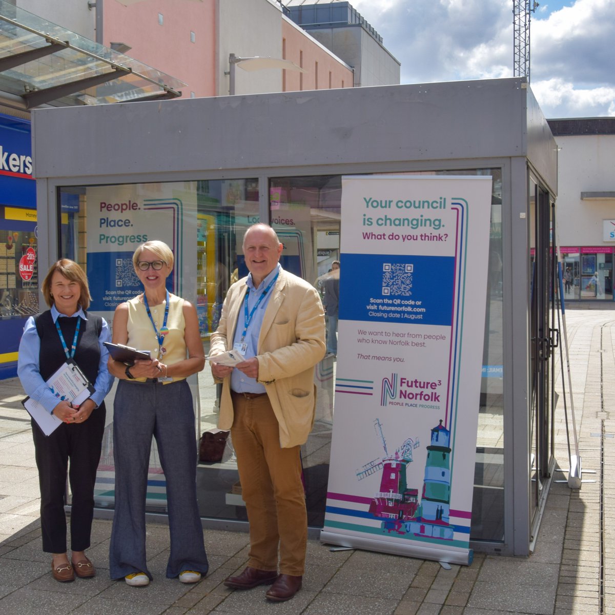 WestNorfolkBC (@westnorfolkbc) on Twitter photo Our <a href="/FutureNorfolk/">Future Norfolk</a> roadshow was in King's Lynn town centre today.
๐ฃWe talked to many shoppers about how local government is changing & heard about what mattered to them.
Find out more & tell us what matters most to you at futurenorfolk.com Our <a href="/FutureNorfolk/">Future Norfolk</a> roadshow was in King's Lynn town centre today.
๐ฃWe talked to many shoppers about how local government is changing & heard about what mattered to them.
Find out more & tell us what matters most to you at futurenorfolk.com