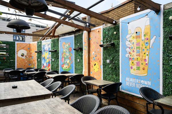 KGKGenix's tweet image. Big ideas deserve big impact. That’s why brands choose our large format print to stand out. #LargeFormatPrint #BrandVisibility