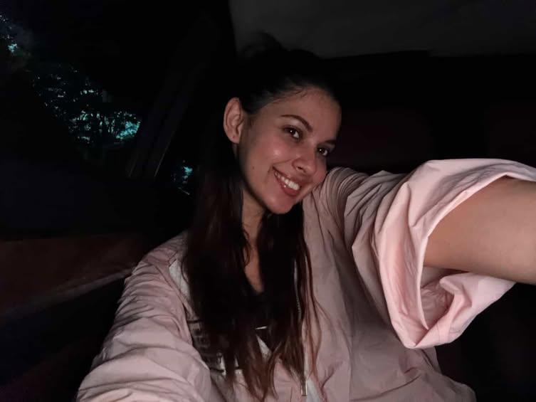 Shiaaa012's tweet photo. Cutesttt!!! π§ΏππΈπ«
#AliceKaushik #AliceArmy #TeamAliceForever https://t.co/5tWOTnYaHJ