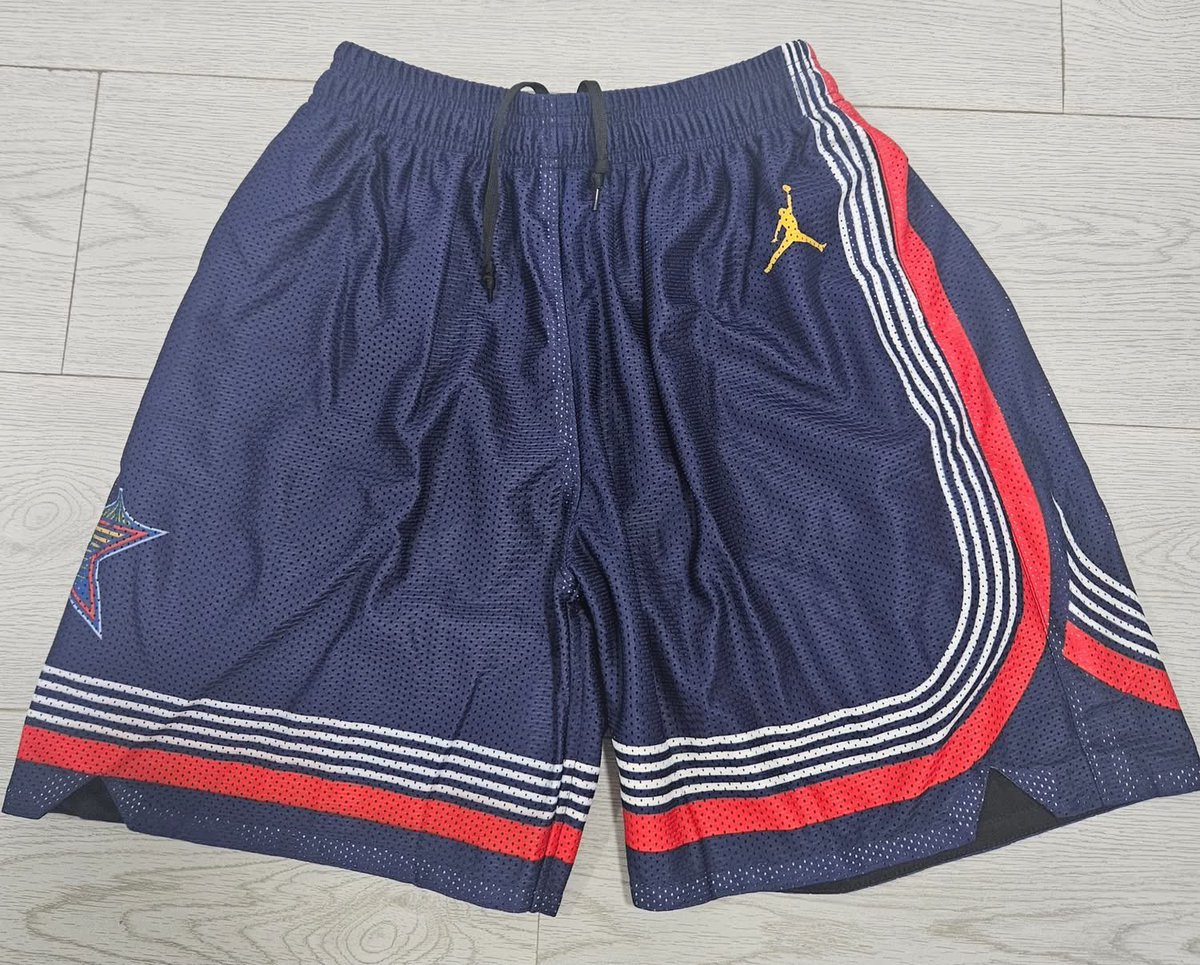 mahadsportswear's tweet photo. 🔥 PERFORMANCE SHORTS NOW AVAILABLE!

•AIRCÖOL Fabric Shorts Lightweight &amp; breathable
•MICROCÖOL Fabric Shorts Soft, moisture-wicking comfort

Perfect for training, game day, or casual wear!

📩 For team inquiries:
DM us or email info@mahadsportswear.com https://t.co/RG2B9nW0AU