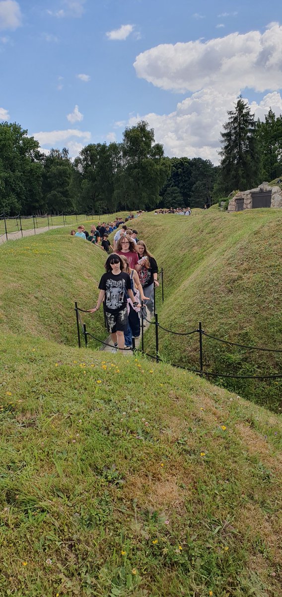 Winding our way throught the Beaumont Hamel communucation trenches, before learning about the Newfoundland Regiment at the visitor centre