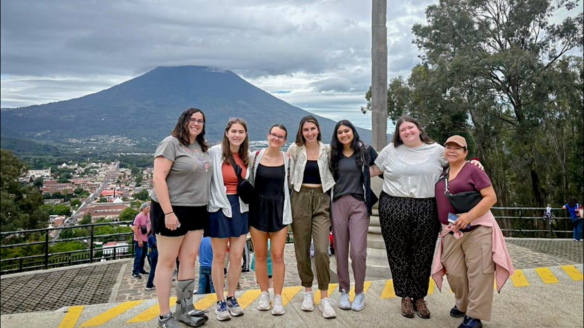 ugavetmed's tweet image. STUDENT SPOTLIGHT: Eva Walker-Fairchild joined the People & Pets Project in Guatemala, helping provide essential care to people and pets—including spaying and neutering over 180 animals in just 3 days.
--
🔗 Read more about Eva’s experience: ugavetmed.com/3Gewc0V