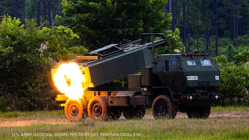 LockheedMartin's tweet image. From road to ready, HIMARS doesn't wait. Swipe to launch. ➡️👀