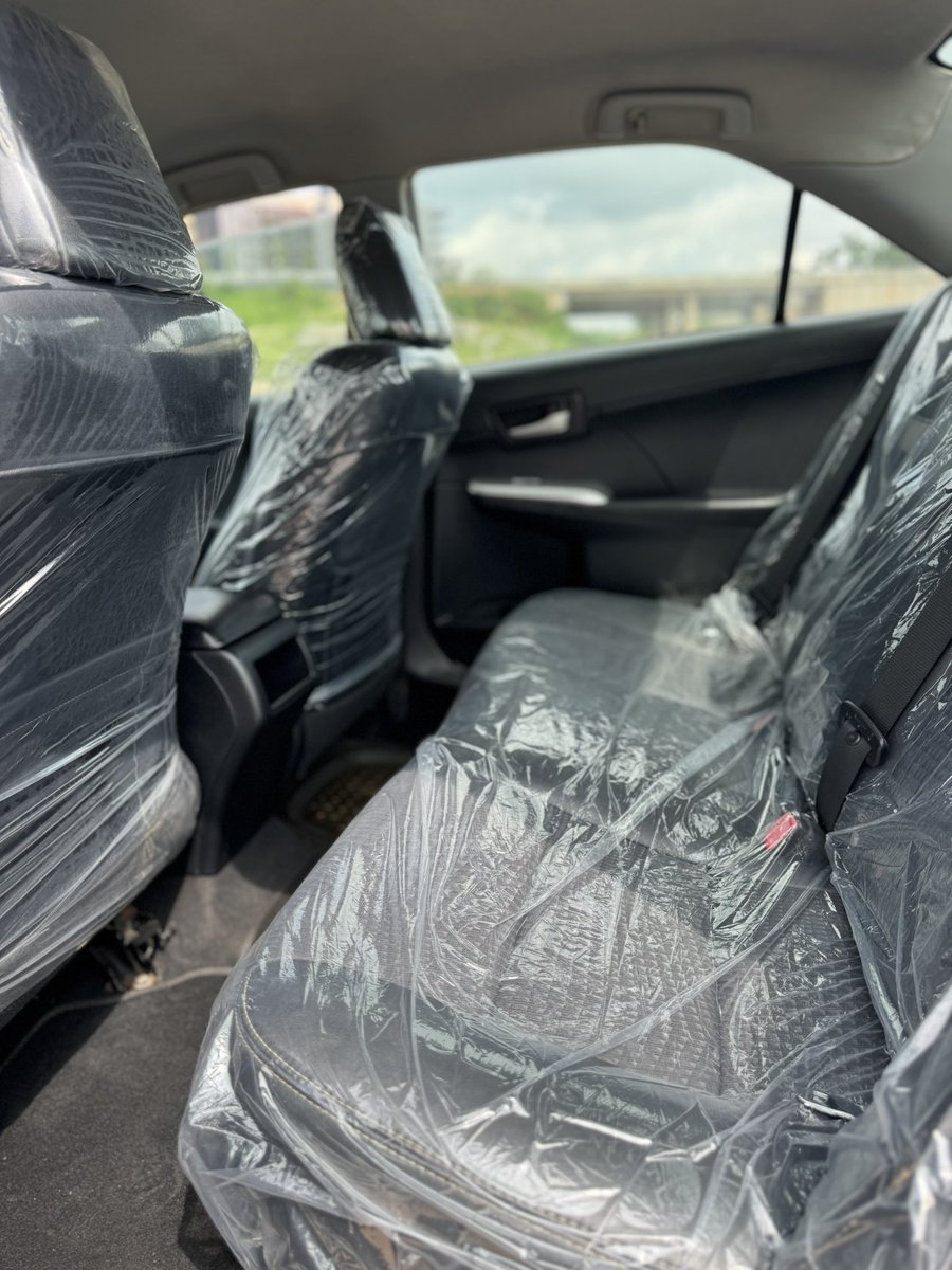 BELGIUM ESCAPE TOYOTA CAMRY SE 2013 MODEL GOING FOR JUST 11.9M
