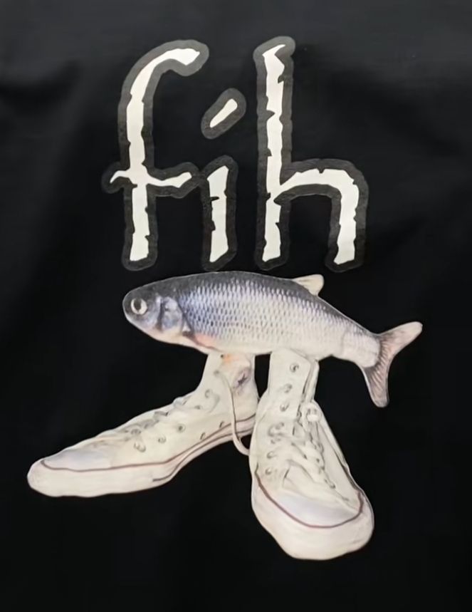 🕐HOURLY🕑 shitpost tweet media