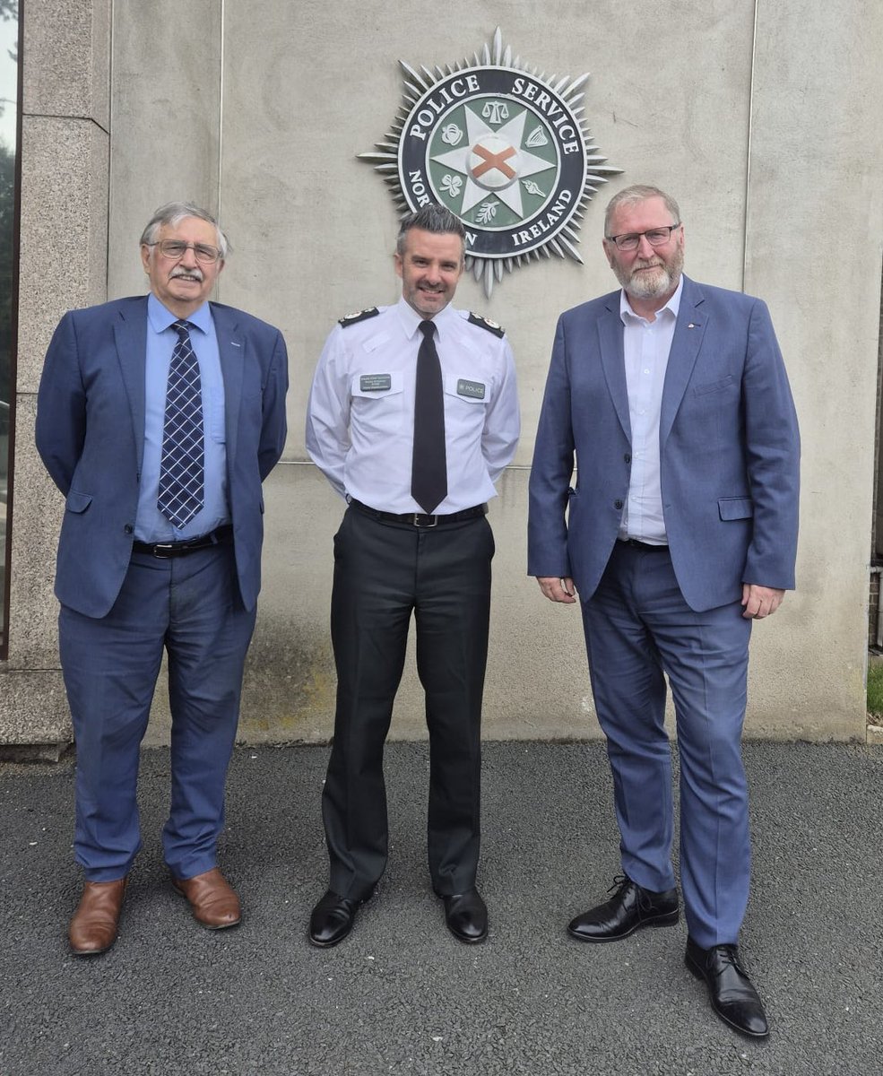 Doug Beattie (@beattiedoug) on Twitter photo A really good meeting with DCC Bobby Singleton today along with <a href="/alcham49/">Alan Chambers MLA North Down.</a>
The dire situation <a href="/PoliceServiceNI/">Police Service NI</a> finds itself in as its workforce numbers which continue to plummet is unsustainable.
An IOU for up to £7million simply isn’t good enough. A really good meeting with DCC Bobby Singleton today along with <a href="/alcham49/">Alan Chambers MLA North Down.</a>
The dire situation <a href="/PoliceServiceNI/">Police Service NI</a> finds itself in as its workforce numbers which continue to plummet is unsustainable.
An IOU for up to £7million simply isn’t good enough.