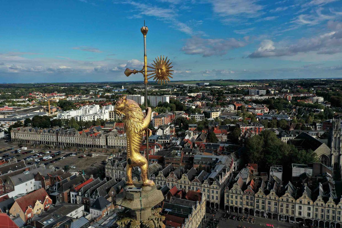 🦁 Événement historique à Arras !
Le Lion du beffroi, jamais descendu depuis 1929, touchera le sol ce 14 juillet
📍Hélitreuillage dès 9h30
🎥 Opération retransmise sur écran géant
👀 Exposition sur la Place des Héros jusqu’à 18h
Les infos ici urls.fr/rOdTIq
#Arras