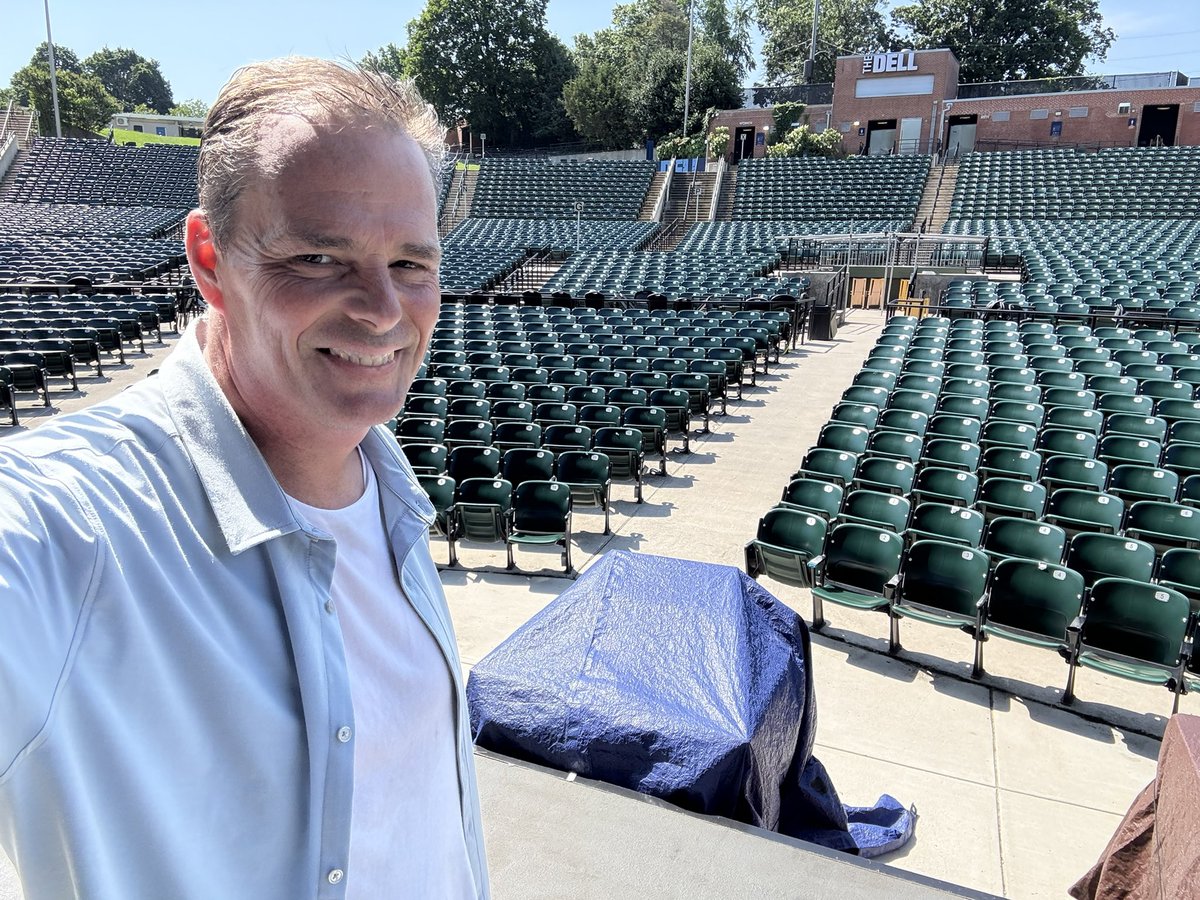 Hank Flynn tweet media