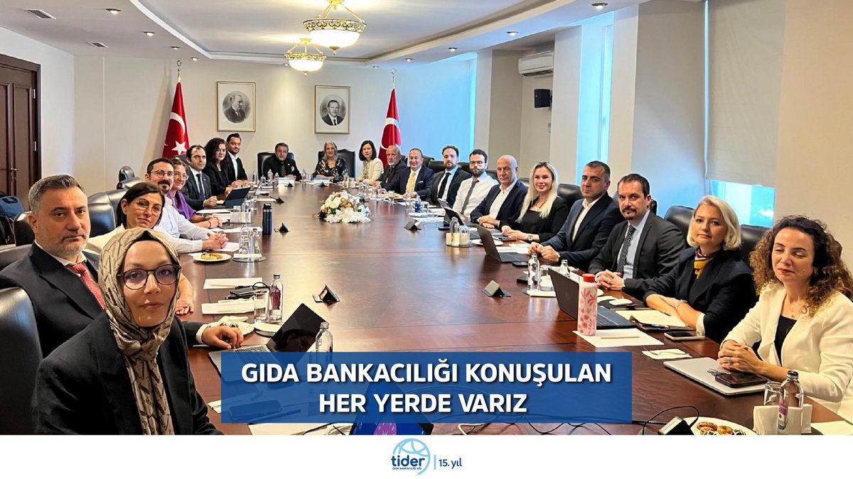 Cumhurbaşkanlığı Tarım ve Gıda Politikaları Kurulu tarafından, 24 Haziran 2025 tarihinde Çankaya Köşkü Yerleşkesi Rumeli Salonu’nda düzenlenen “Gıda İsrafı ve Gıda Bankacılığı” konulu çalışma toplantısına; Ankara Temsilcimiz ve Dernek Sosyoloğu İsmail Demirci katılarak; dernek