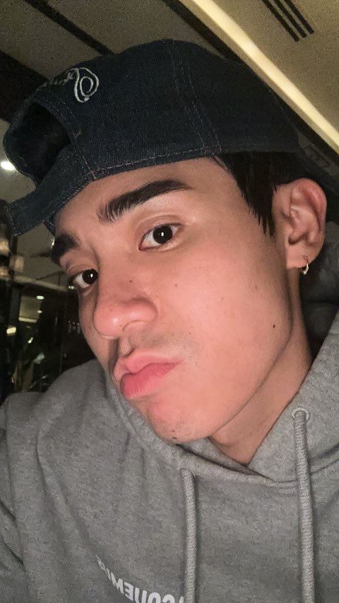 HO3FORBRENT's tweet photo. SNAPBACK BRENT SUPREMACY 🙇🏻‍♀️ https://t.co/xfOnFE9OXM