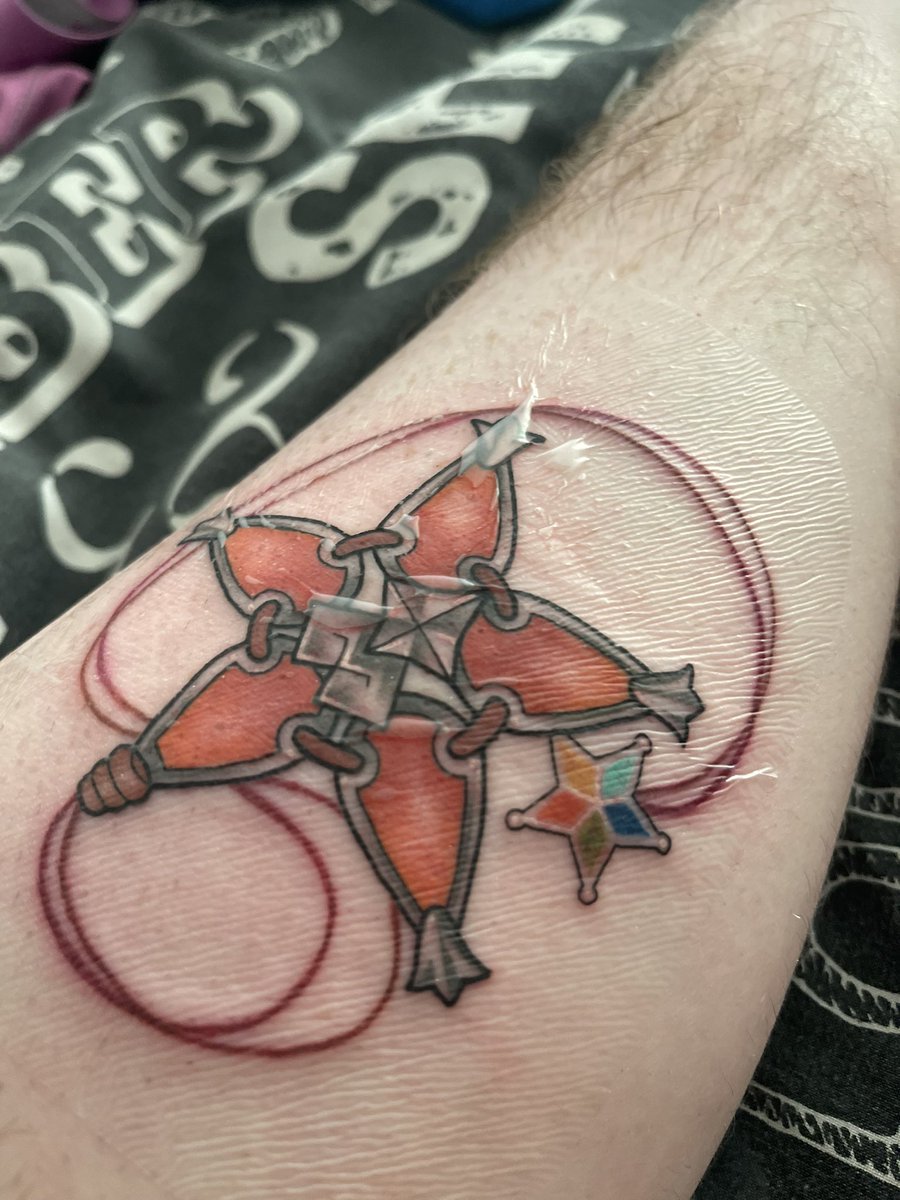 Let the healing process begin 😍

Honestly I am in love with my latest KH Tattoo 🧡