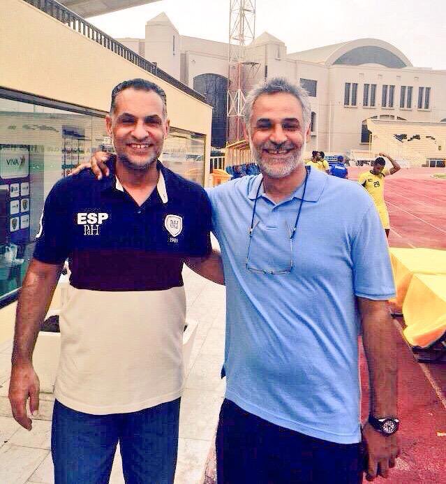 انا لله وانا اليه راجعون .. نعزي اخوانا لاعبين المنتخب ونادي القادسية السابقين /محمد وناصر بنيان بوفاة والدتهم .. الله يرحمها ويغفر لها ومثواها الجنه وعظم الله اجركم 🤲
