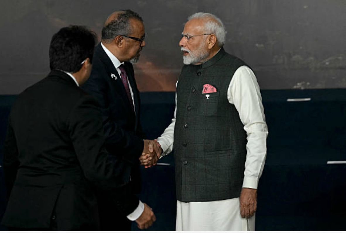 Tedros Adhanom Ghebreyesus (@drtedros) on Twitter photo Great to meet with Prime Minister <a href="/narendramodi/">Narendra Modi</a> at the #BRICS2025 Summit, as <a href="/WHO/">World Health Organization (WHO)</a> works closely with #India for the official opening of our Traditional Medicine Centre in December. Great to meet with Prime Minister <a href="/narendramodi/">Narendra Modi</a> at the #BRICS2025 Summit, as <a href="/WHO/">World Health Organization (WHO)</a> works closely with #India for the official opening of our Traditional Medicine Centre in December.