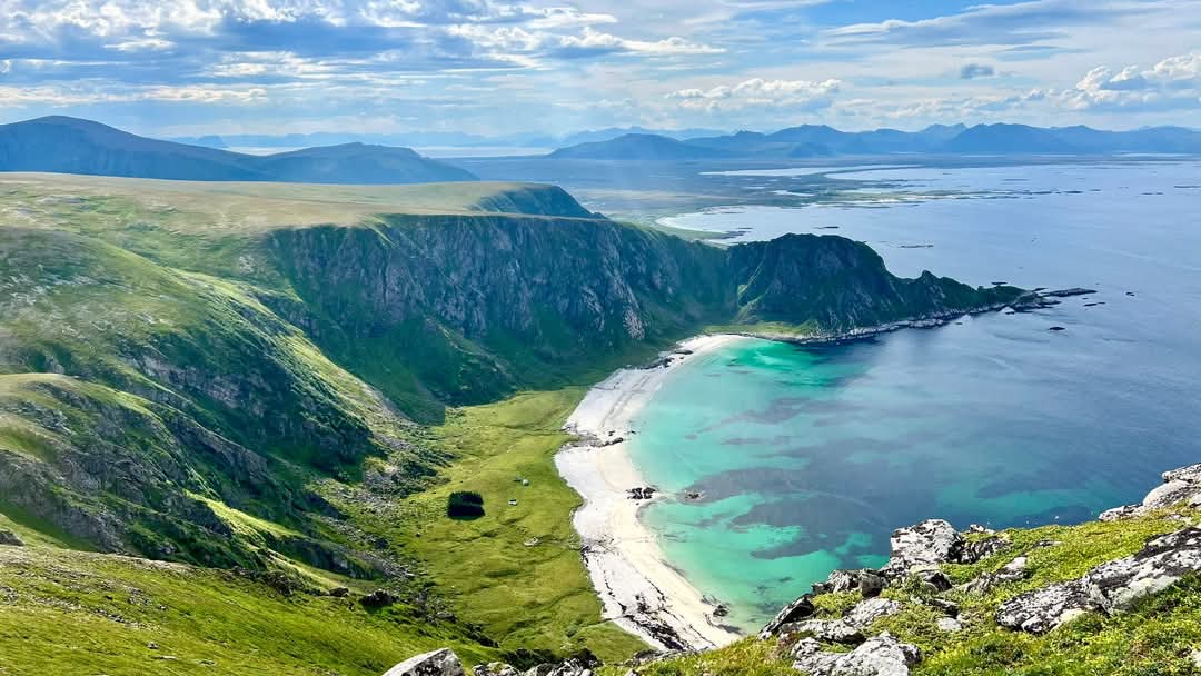 Wow 😍 From Andøya, Nordland. 
Photo Mariann Krizso #Norway