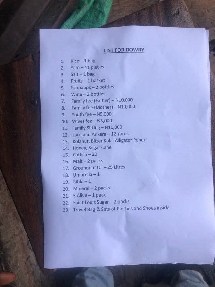 Y'all this is my baby 
I just collected bride price 
Congratulate me
<a href="/Goodnationz/">Bella💕💕</a>