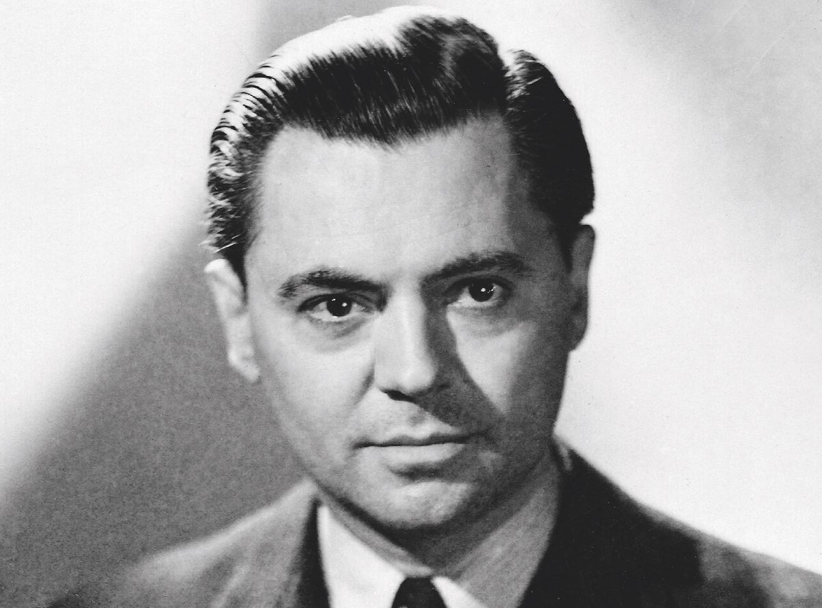 Ce jour de juillet 1943, épuisé et meurtri jusque dans sa chair par les sévices de ses bourreaux, Jean Moulin mourait lors de son transfert vers l’Allemagne, sans avoir parlé. Ce grand commis de l’Etat, du printemps 1940 à l’été 1943, fut d’un courage à toute épreuve, animé d’un