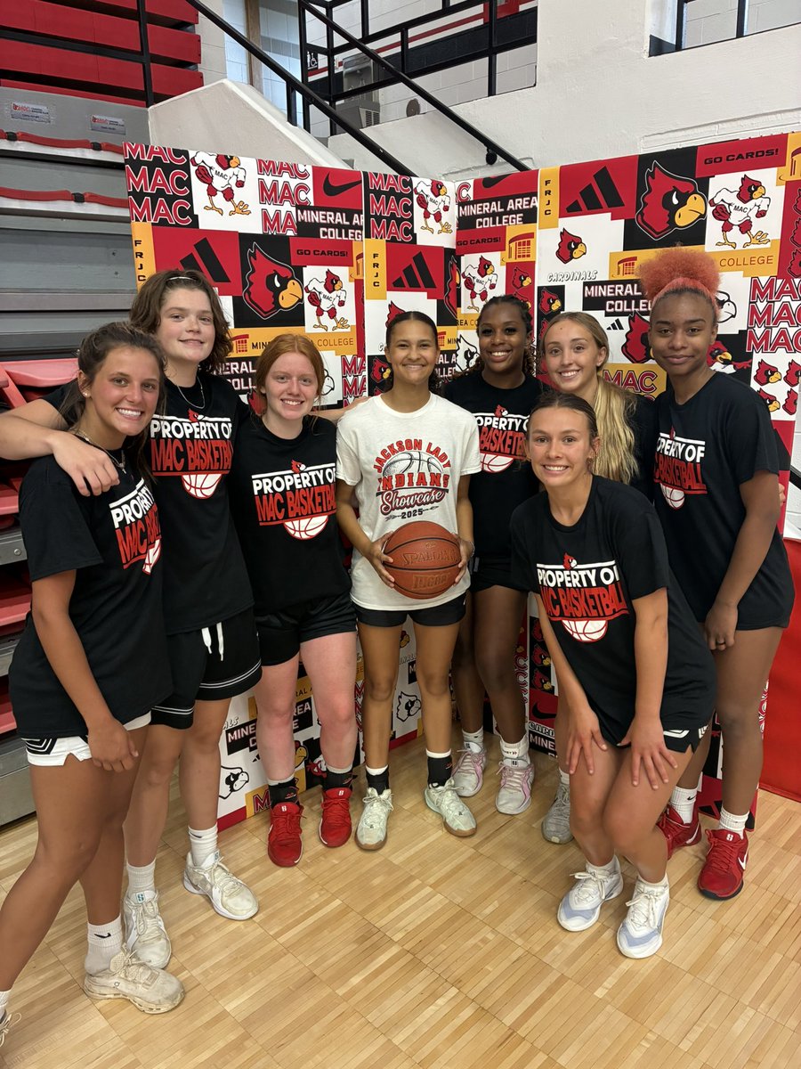 Jaylyn Whitfield tweet media