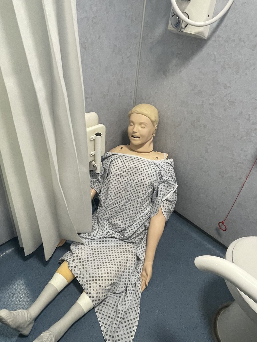 ResusTeamWestHerts (@resuswestherts) on Twitter photo Second in-situ of the day on one of the surgical wards <a href="/lucyhalpin1/">lucy halpin</a> <a href="/kellyMcgovern21/">kelly McGovern</a> <a href="/Mel_Chambers76/">Mel Chambers</a> <a href="/WestHertsNHS/">West Herts Teaching Hospitals NHS Trust</a> Second in-situ of the day on one of the surgical wards <a href="/lucyhalpin1/">lucy halpin</a> <a href="/kellyMcgovern21/">kelly McGovern</a> <a href="/Mel_Chambers76/">Mel Chambers</a> <a href="/WestHertsNHS/">West Herts Teaching Hospitals NHS Trust</a>