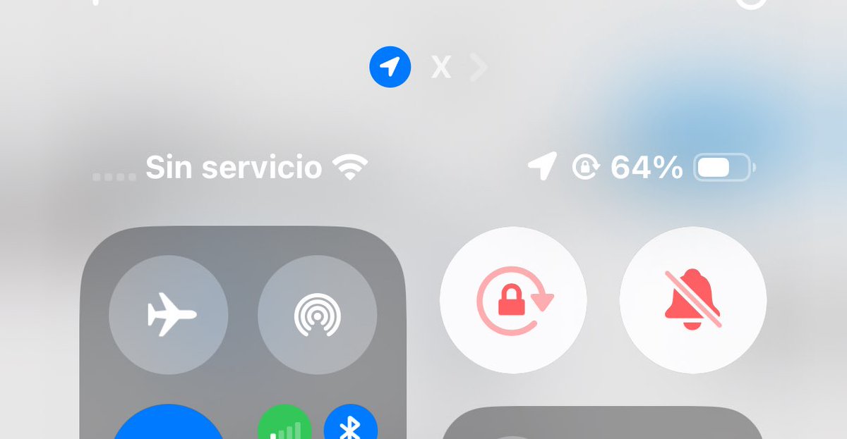 Nueva forma de robo en este país. Duplican el imei del celular y queda uno sin poderlo usar. Y los inservibles de <a href="/ClaroColombia/">Claro Colombia</a> no tienen una respuesta para esto. 

Se lavan las manos así se muestre factura legal del equipo.