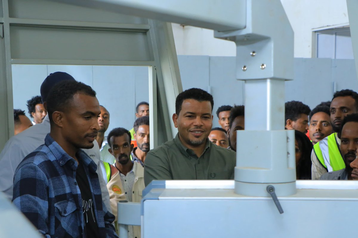 TakeleUma's tweet image. Another Milestone for the Ethio-Djibouti Railway (EDR)!

Our  Rolling Stock Team has once again demonstrated exceptional skill by successfully overhauling a locomotive that had been out of service since its arrival in 2017. 
This marks the 5th shunting locomotive (diesel)…