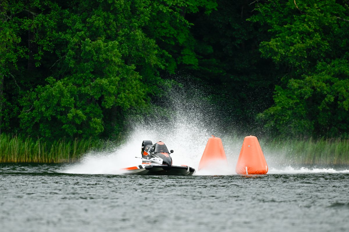 Action and Emotion at the 2025 UIM F4 European Championship

uim.sport/NewsList.aspx?…