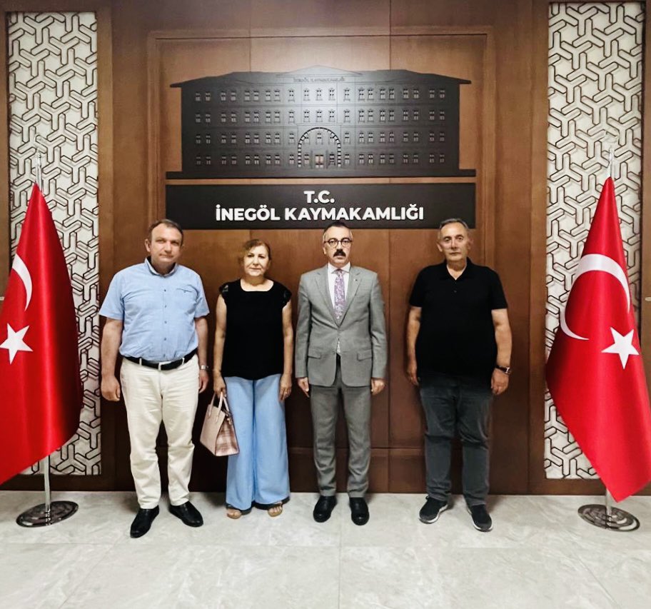 Alevi Kültür Dernekleri İnegöl Şube Başkanı İsmail Yıldırım’a ve yönetim kurulu üyelerine ziyaretleri için teşekkür ediyorum.
