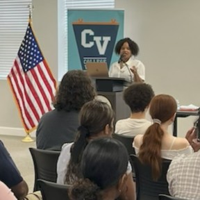 College Visions kicked off its Summer Prep Course with a warm welcome for students and their families. For 5 weeks, high school students will grow their academic, personal + leadership skills through workshops, college visits, and hands-on learning. Awesome!