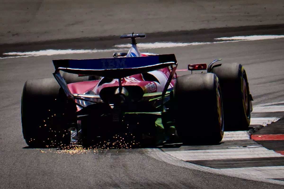 🚨 | Lewis Hamilton will not take part in Ferrari’s filming day for the new rear suspension test. 

The new rear suspension is scheduled to be tested during the “filming day” at Mugello on July 16.

 Antonio Giovinazzi will be the driver supporting Charles Leclerc to evaluate the