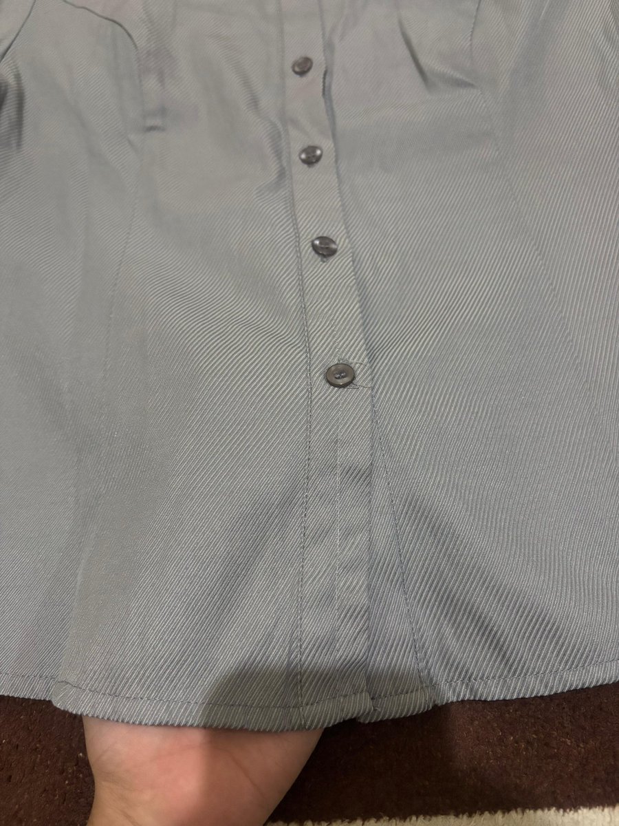 chaaajasih's tweet photo. @yujincanci ini kak aku ada kemeja fit abu sama cardi biru muda lucu lucu no minus 50k aja https://t.co/c033UEWqkf