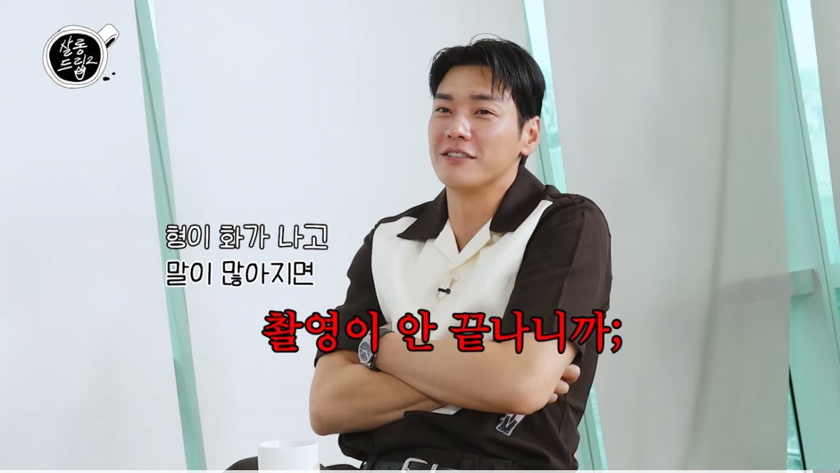 _se_po_'s tweet photo. 우리 아저씨 명실상부
한국 배우계 유구한 투머치토커😇 https://t.co/SwVUHDJYFu