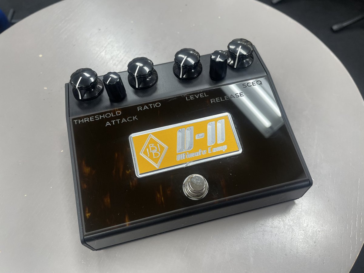 Inner Bamboo Bass Instruments (IBBI) / U-II Ultimate Compressor

人気なモデルの中古品が入荷いたしました。

艶の出方がリッチでとても上品なサウンドのコンプレッサーです。

篠原