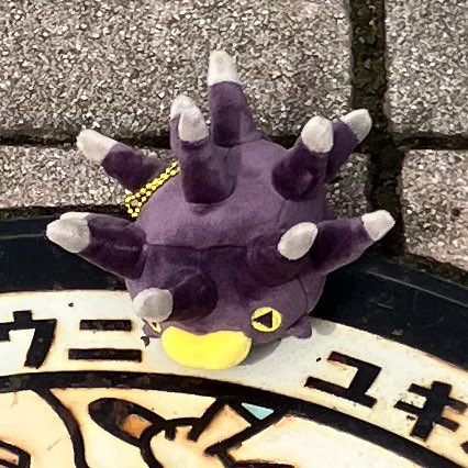 【探しています】
7/6土に青森県八戸市階上〜蕪島〜朔日町付近で、もっちりマスコットバチンウニのぬいぐるみを紛失してしまいました。見かけた拾ったなど情報などあれば共有いただけますでしょうか。どうかよろしくお願いいたします。
#落とし物 #八戸 #ぬいぐるみ #捜索 #遺失物
#紛失 #八戸駅 #青森