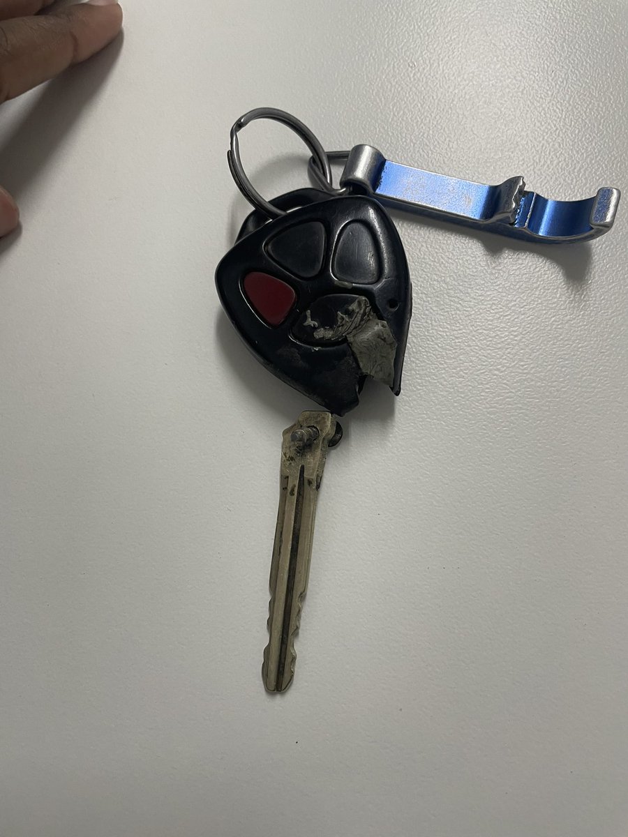 Tonki e ibofang🇱🇸 tweet media