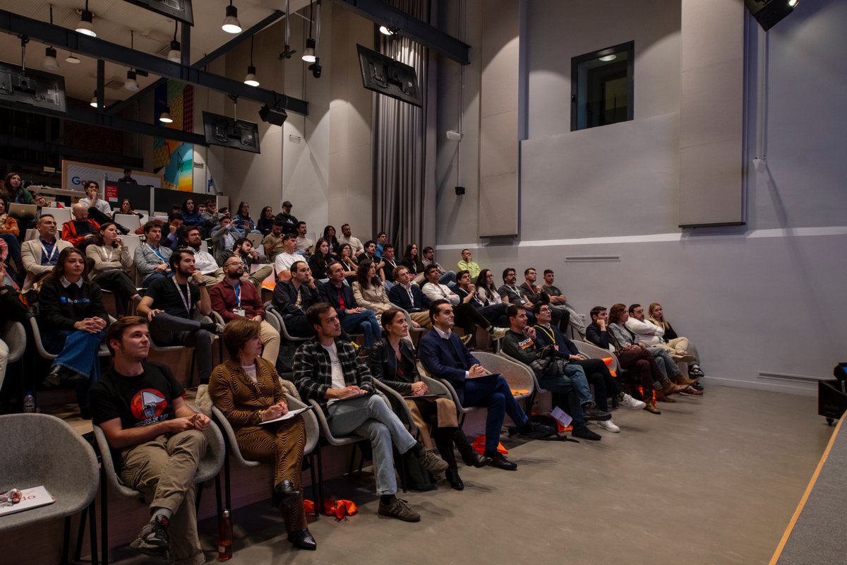 Ready to grow faster? Well...

#ScaleUpSchool is open for applications!

If your startup already has clients, revenue and product-market fit, this program is for you:

🔥 For growth-stage startups
🎯 With top mentors
💸 100% free

Apply before August 25 👉 tetuanvalley.com/aceleracion-ci…