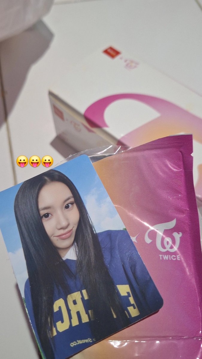 Idenjv_'s tweet photo. lets gawwrrr!!! @JYPETWICE https://t.co/fYIYq7yDtn