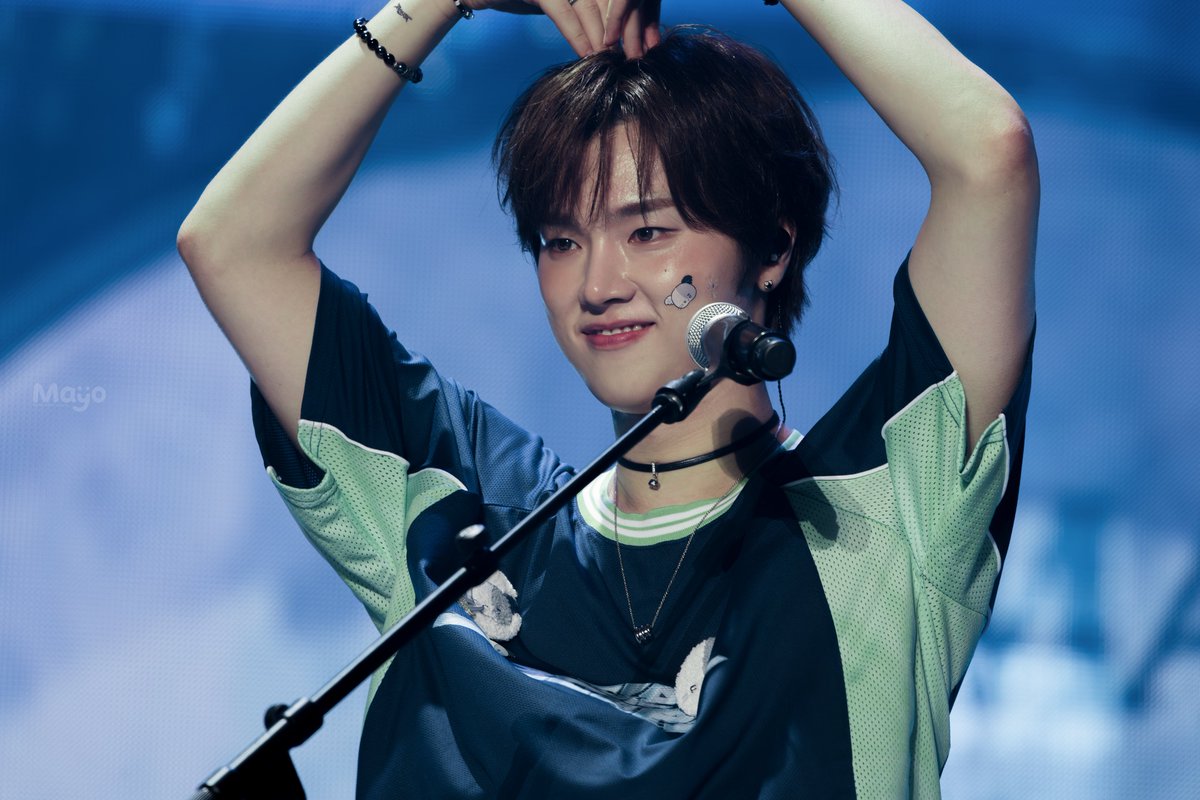 250706 XdinaryHeroes Summer Special <The Xcape>

ᰔ 하수 최고 애교남 김정수 ᰔ

#정수 #Jungsu 
#엑디즈 #엑스디너리히어로즈