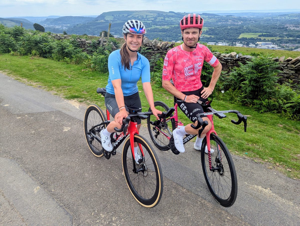 Sunset+Vine tweet media