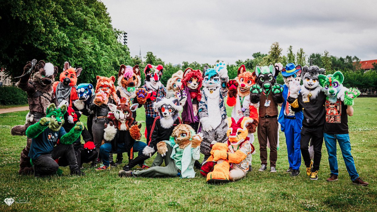 EspressoYeen (@espressoyeen) on Twitter photo Summer furmeet in Copenhagen! Hyena suited, harnessed up, horn out—poor foxes never stood a chance.
Ft. <a href="/Dex_Sanguinis/">Dex The Dentist</a> <a href="/ItsZaltany/">Zaltany</a>
<a href="/DragonFurry/">Dragon Furry</a>
📸: <a href="/KyanitePhotos/">Kyanite Photography</a>
#fursuit #furry #fursuiters #furmeet #hyena #yeen #espressoyeen #fox #lynx Summer furmeet in Copenhagen! Hyena suited, harnessed up, horn out—poor foxes never stood a chance.
Ft. <a href="/Dex_Sanguinis/">Dex The Dentist</a> <a href="/ItsZaltany/">Zaltany</a>
<a href="/DragonFurry/">Dragon Furry</a>
📸: <a href="/KyanitePhotos/">Kyanite Photography</a>
#fursuit #furry #fursuiters #furmeet #hyena #yeen #espressoyeen #fox #lynx