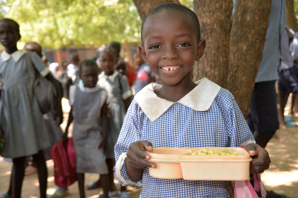 WFPInnovation's tweet image. School Connect has successfully scaled to 10,000 schools across 20 countries
Learn about this digital solution to school meals and its scaling journey here: buff.ly/KRp7Lln