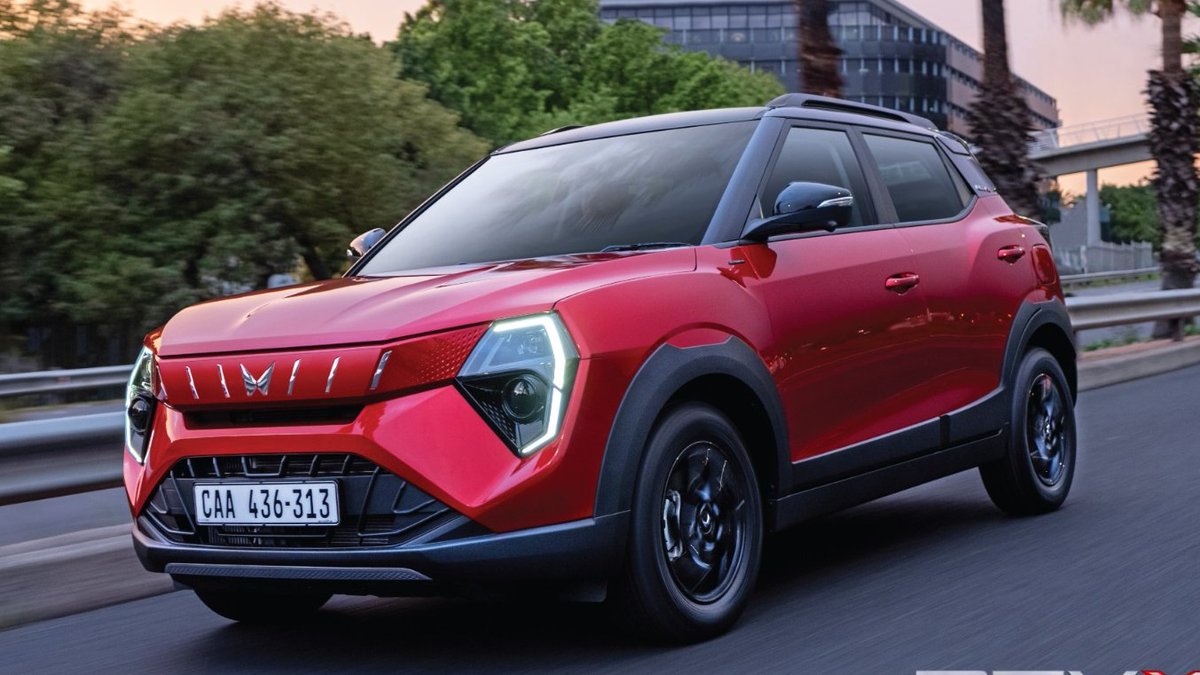Mahindra XUV 3XO REVX launched in India. Highlights:
* Three trim levels - M, M(O), A
* 1.2 Turbo MPFI, 1.2 TGDI petrol engine options
* Manual &amp; Automatic gearbox options
* Cosmetic updates: body-coloured grille, black roof &amp; wheels
* Prices: Rs 8.94 - 12.99 lakh