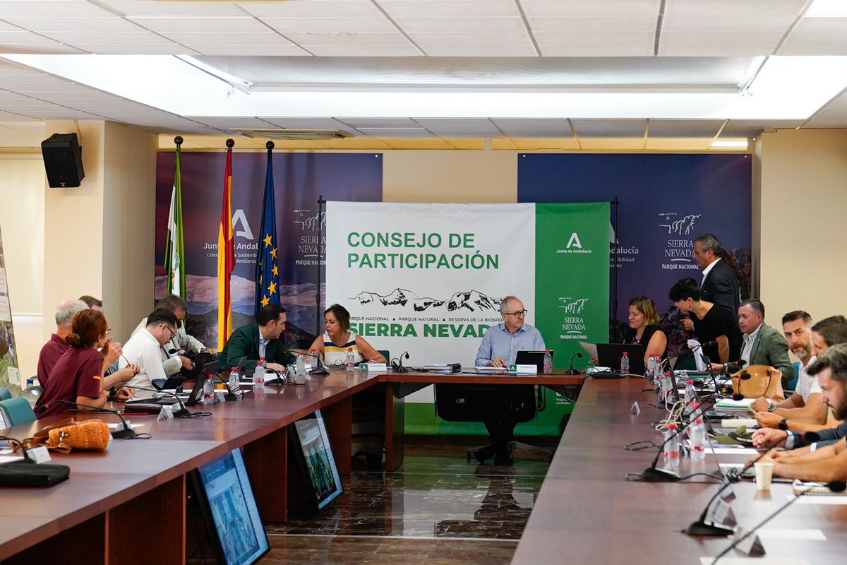Catalina García (@linagarcia_and) on Twitter photo Hoy he participado en el Consejo de Participación del Espacio Natural de #SierraNevada.
Desde 2019, <a href="/AndaluciaJunta/">Junta de Andalucía</a> ha invertido 70M€, con un 17% más de presupuesto y más de 6M€ en ayudas a municipios.
Sostenibilidad, escucha y desarrollo rural van de la mano. Hoy he participado en el Consejo de Participación del Espacio Natural de #SierraNevada.
Desde 2019, <a href="/AndaluciaJunta/">Junta de Andalucía</a> ha invertido 70M€, con un 17% más de presupuesto y más de 6M€ en ayudas a municipios.
Sostenibilidad, escucha y desarrollo rural van de la mano.