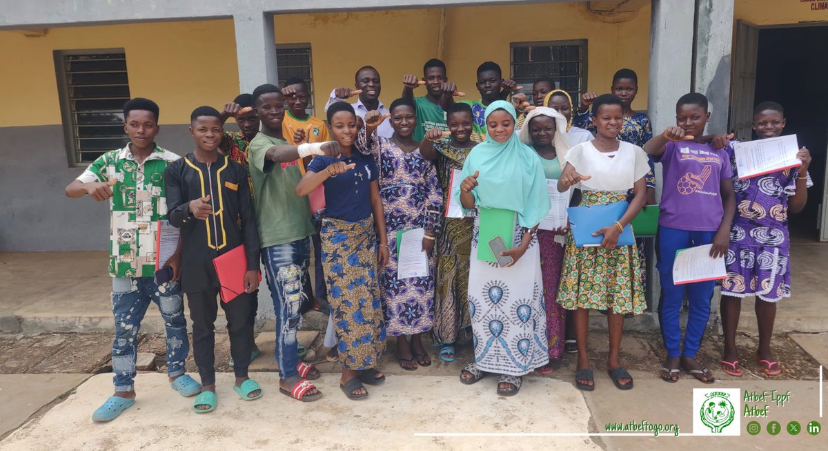 ...Animée par des formateurs de l’ATBEF, cette initiative vise à doter les jeunes et parents de compétences solides pour sensibiliser efficacement leurs pairs et promouvoir des comportements responsables au sein de leurs communautés.