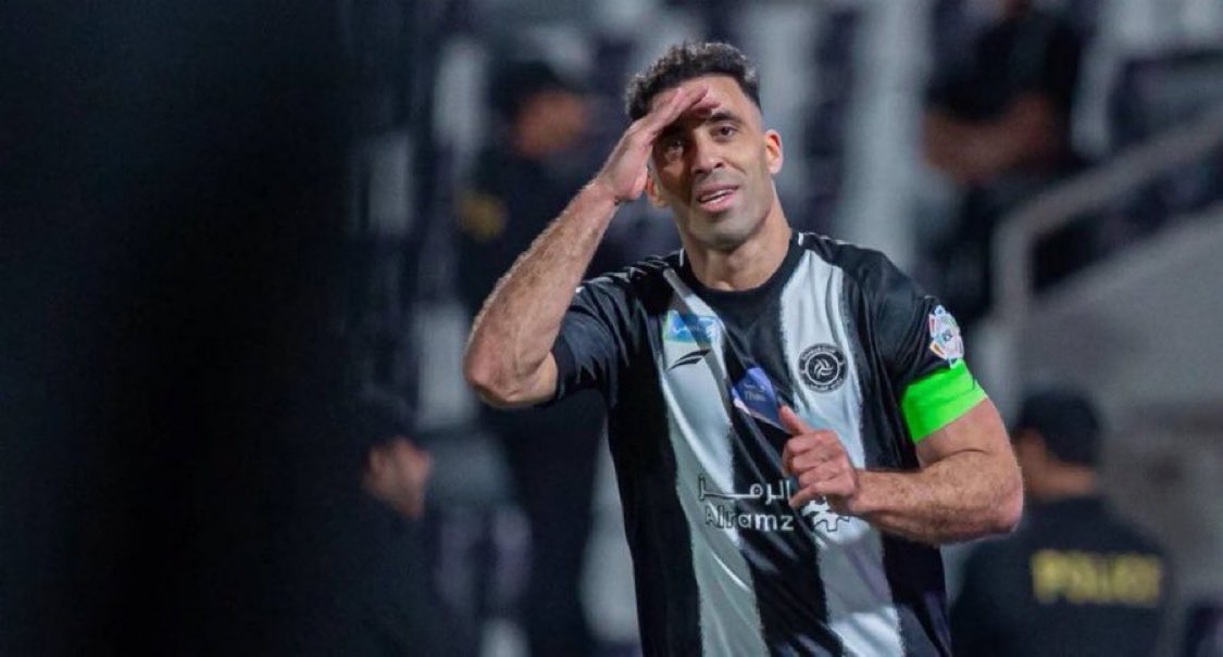 عاجل:

مدرب الشباب إيمانول ألغواسيل لا يرغب بتواجد عبدالرزاق حمدالله 😨!